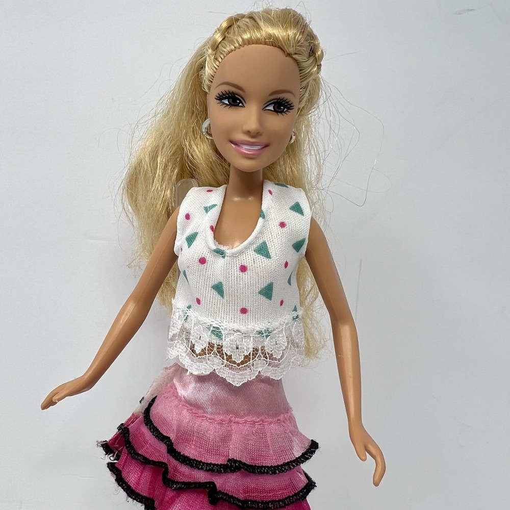 Mattel Barbie Doll High School with Blonde Hair and pink Skirt 10" 2001-2007